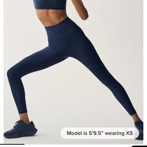 Navy blue Alo leggings, XS